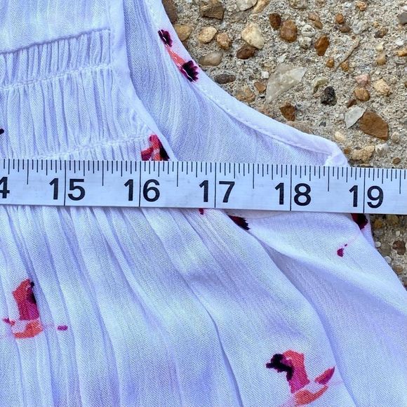 ANA FLamingo Print White Sleeveless Babydoll Blouse Size Petite M - Picture 4 of 7